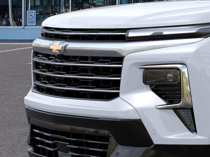 New 2026 Chevrolet Traverse High Country w/ LPO, Floor Liner Package AWD/4WD image 13