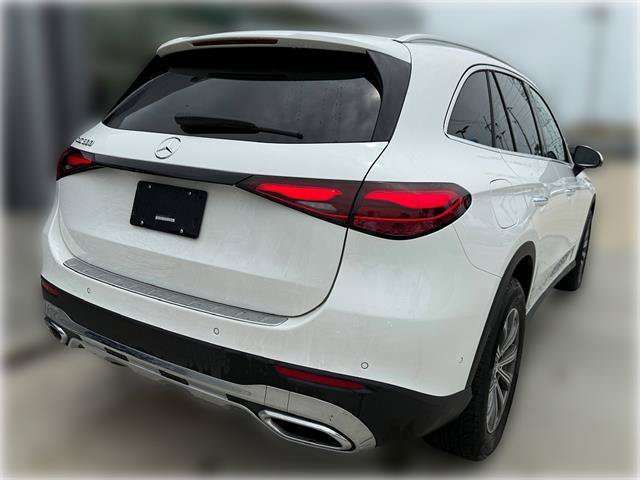 Used 2025 Mercedes-Benz GLC 300 image 8