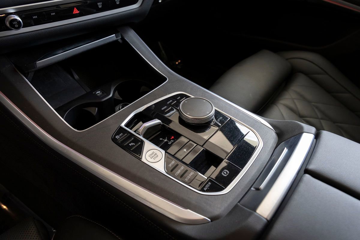 Certified 2024 BMW X5 sDrive40i w/ Premium Package image 17