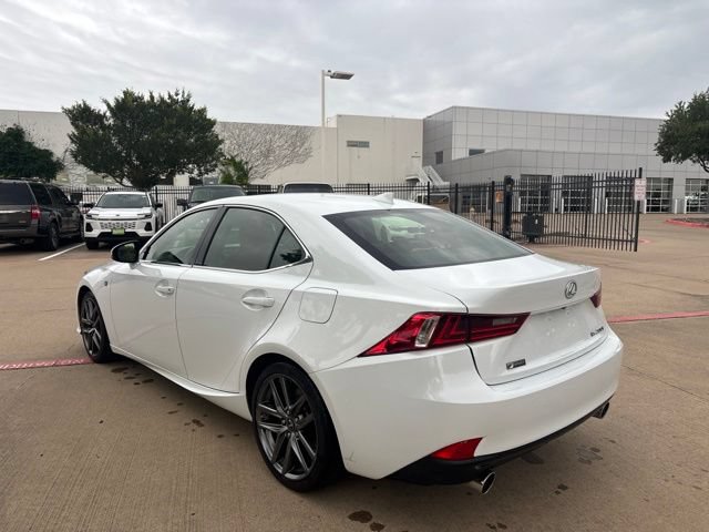 Used 2016 Lexus IS 200t w/ F Sport Package RWD image 7