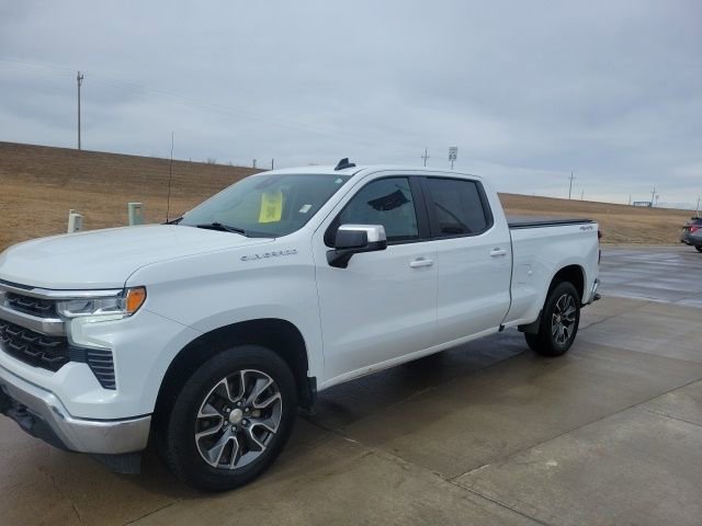 Used 2023 Chevrolet Silverado 1500 LT w/ Protection Package image 6