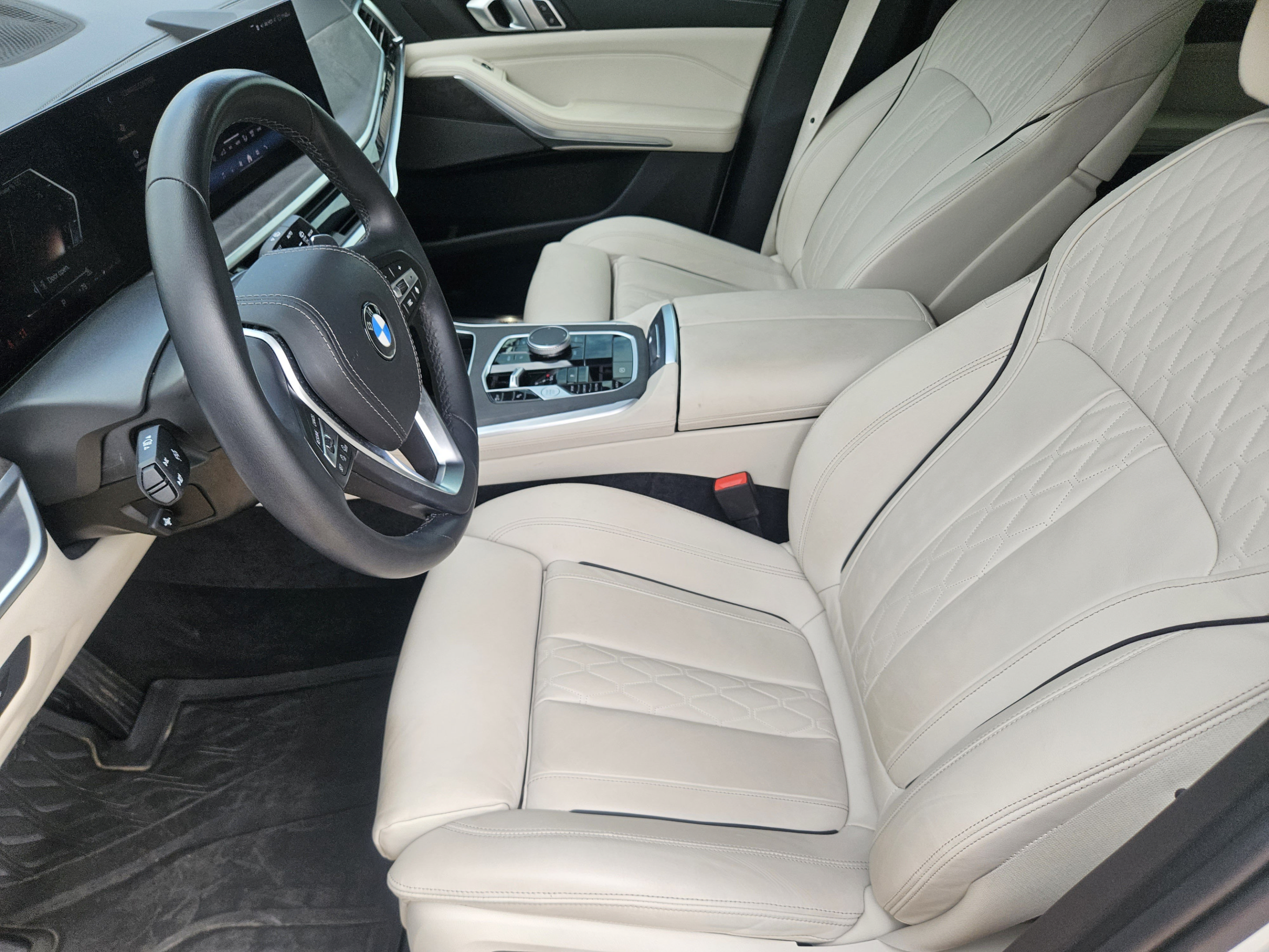 Used 2024 BMW X5 sDrive40i w/ Premium Package RWD image 5