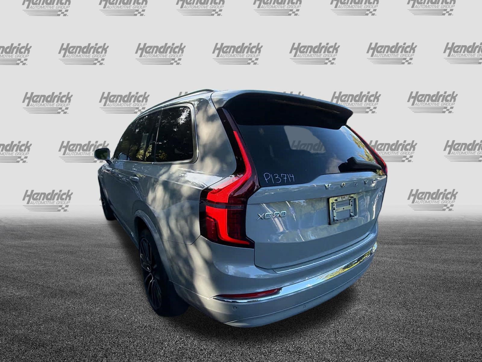 Used 2025 Volvo XC90 B6 Plus AWD/4WD image 10