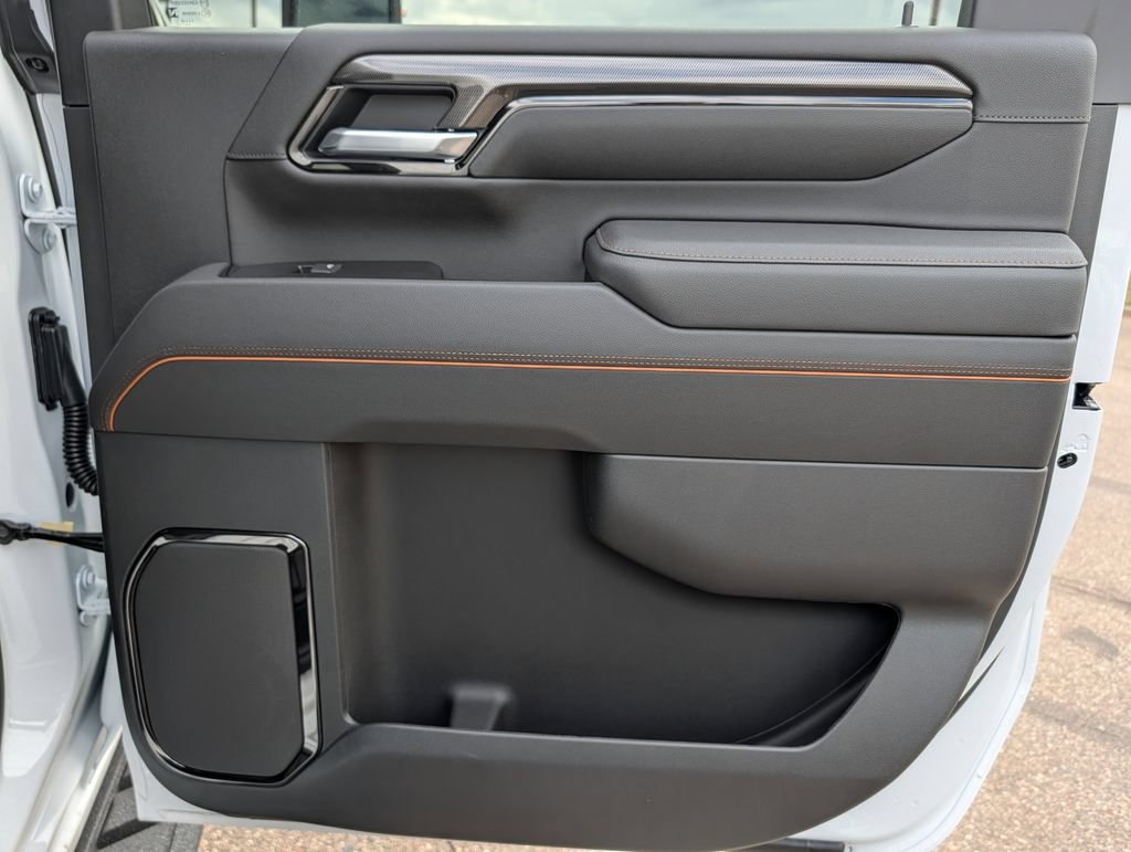 New 2026 GMC Sierra 3500 AT4 w/ AT4 Premium Plus Package AWD/4WD image 29