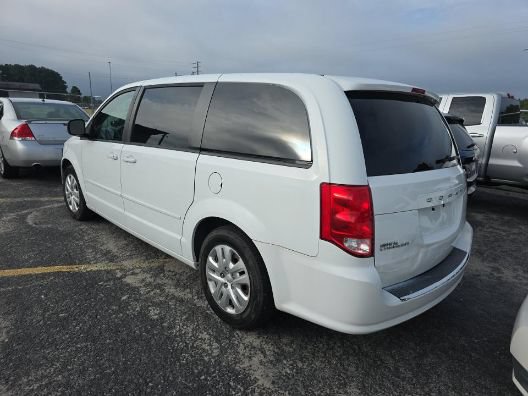 Used 2016 Dodge Grand Caravan SE w/ Quick Order Package 29E SE FWD image 3