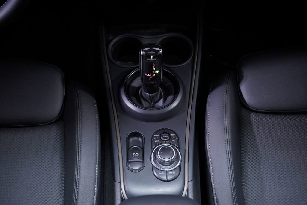 Used 2024 MINI Cooper Countryman S w/ Premium Package image 14