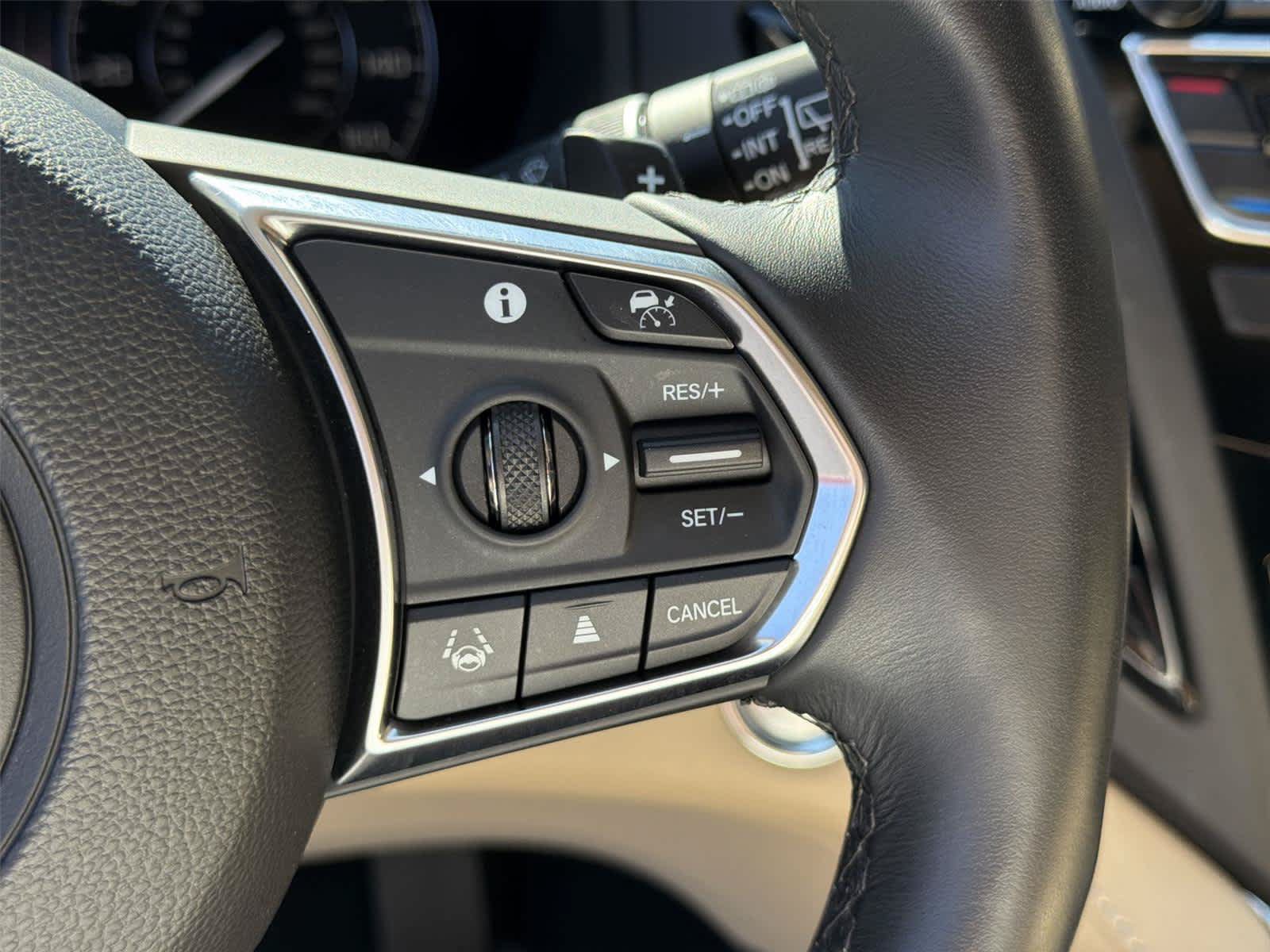 Used 2023 Acura RDX w/ Technology Package FWD image 34