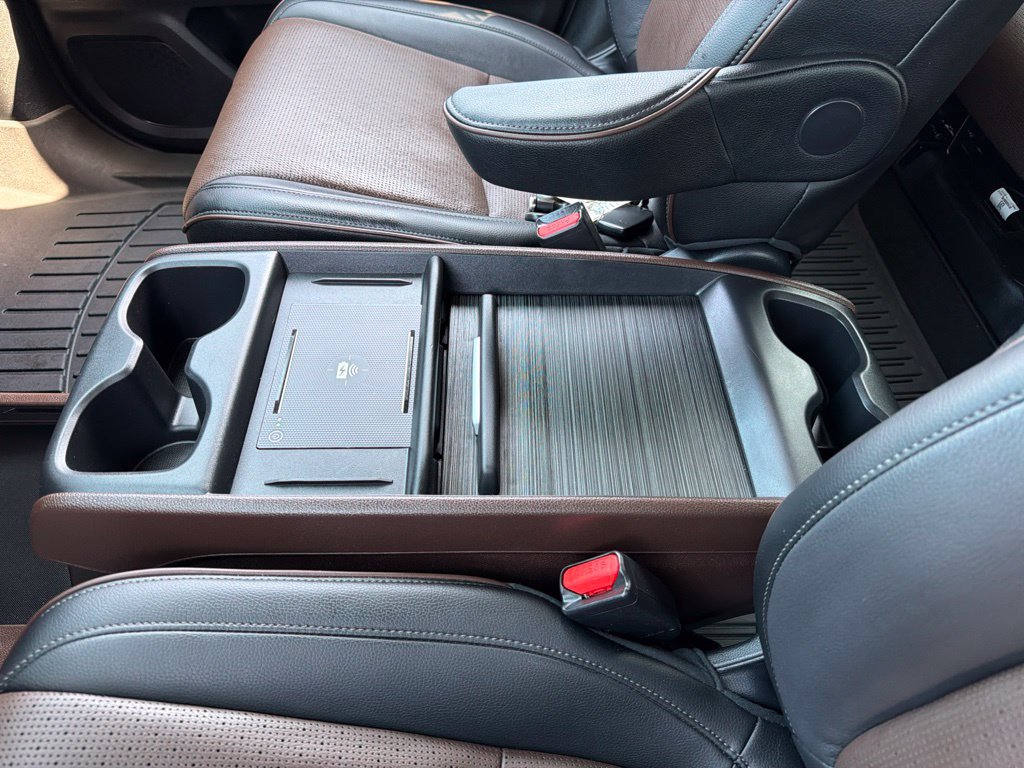 Used 2025 Honda Odyssey Elite image 19