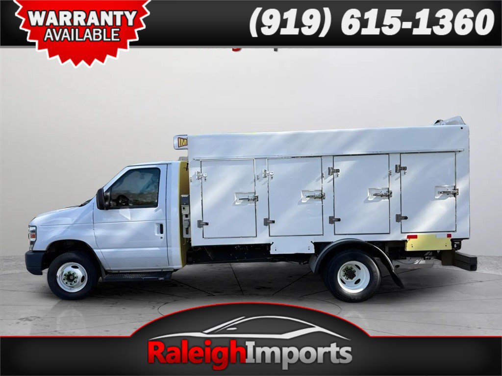 Used 2017 Ford E-450 and Econoline 450 Super Duty w/ Power Windows & Locks Group