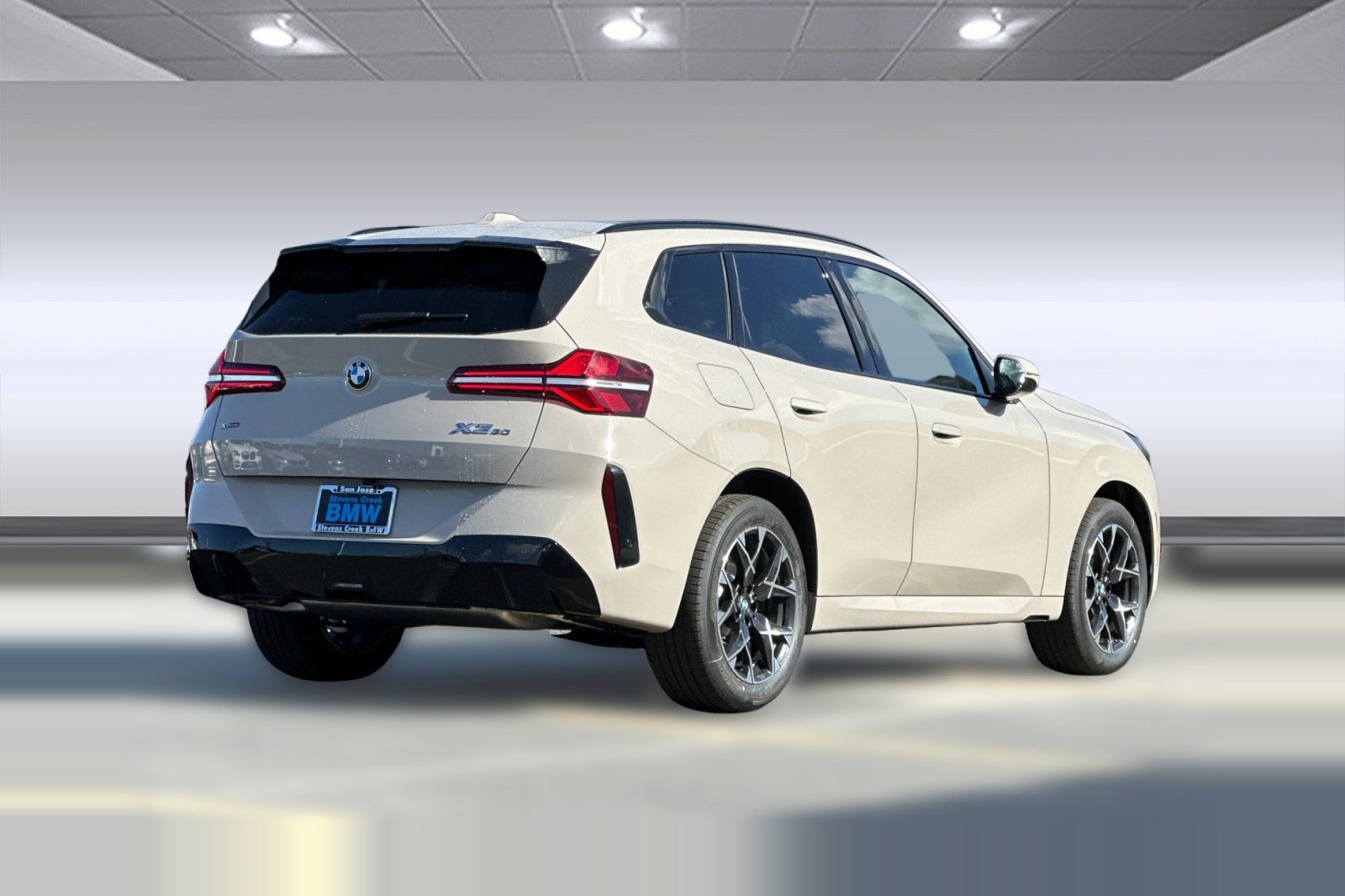 Used 2026 BMW X3 xDrive30i w/ M Sport Package AWD/4WD image 9