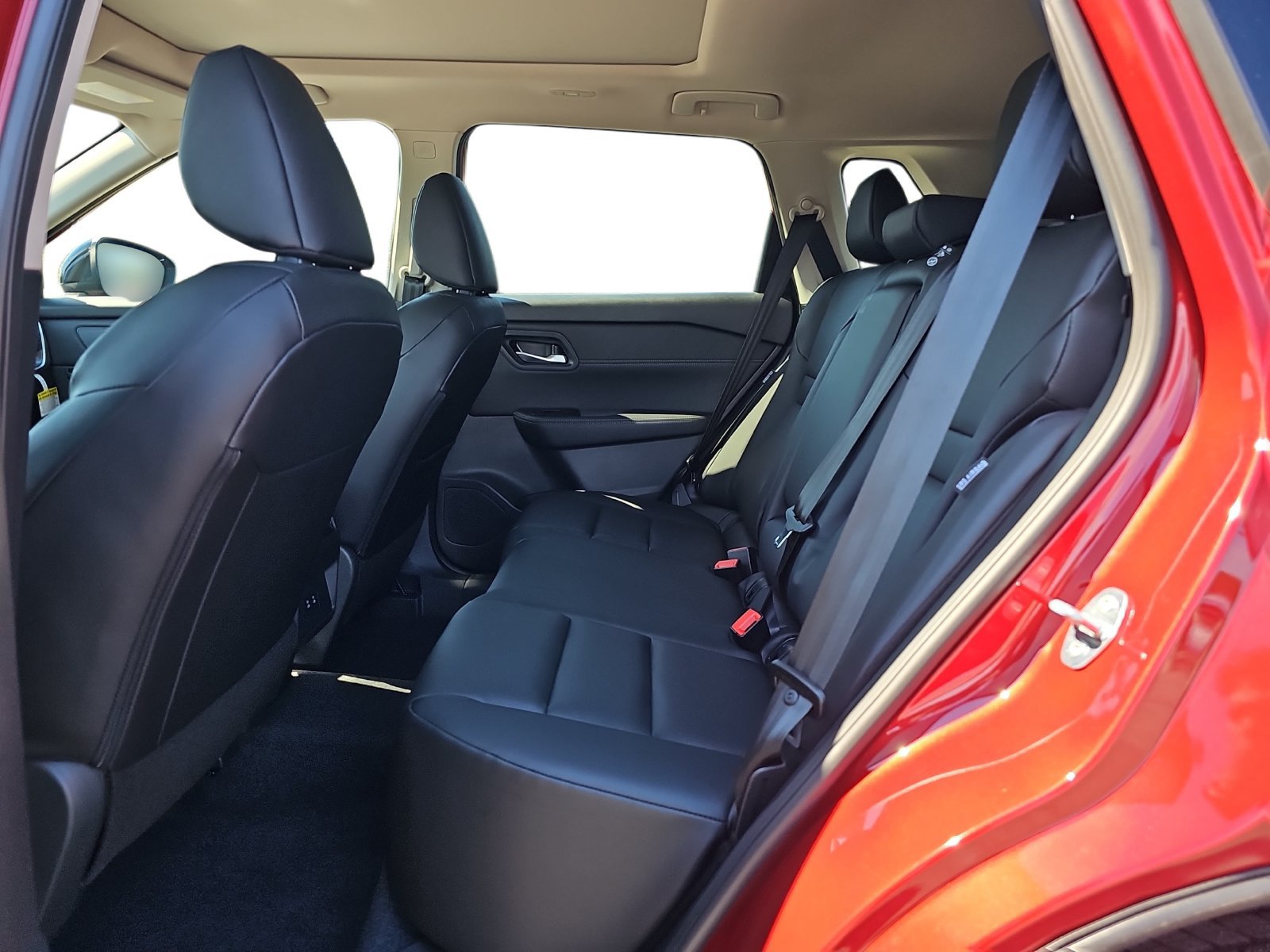 New 2027 Nissan Rogue Dark Armor FWD image 14