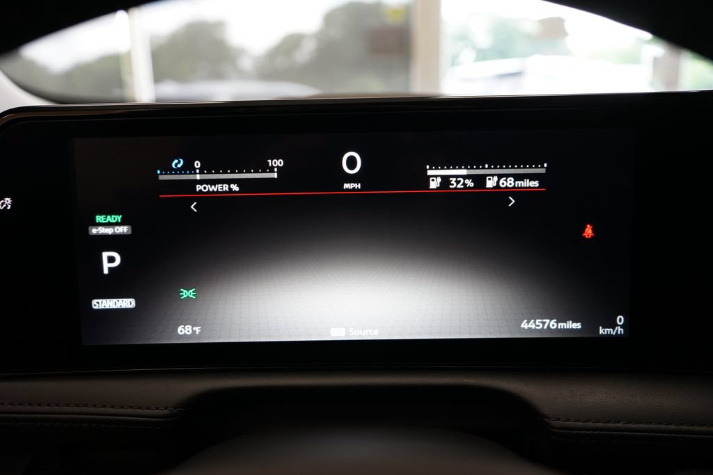 Used 2023 Nissan Ariya FWD image 36