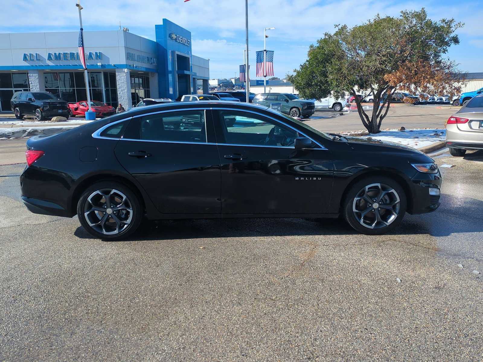 Used 2023 Chevrolet Malibu LT image 9