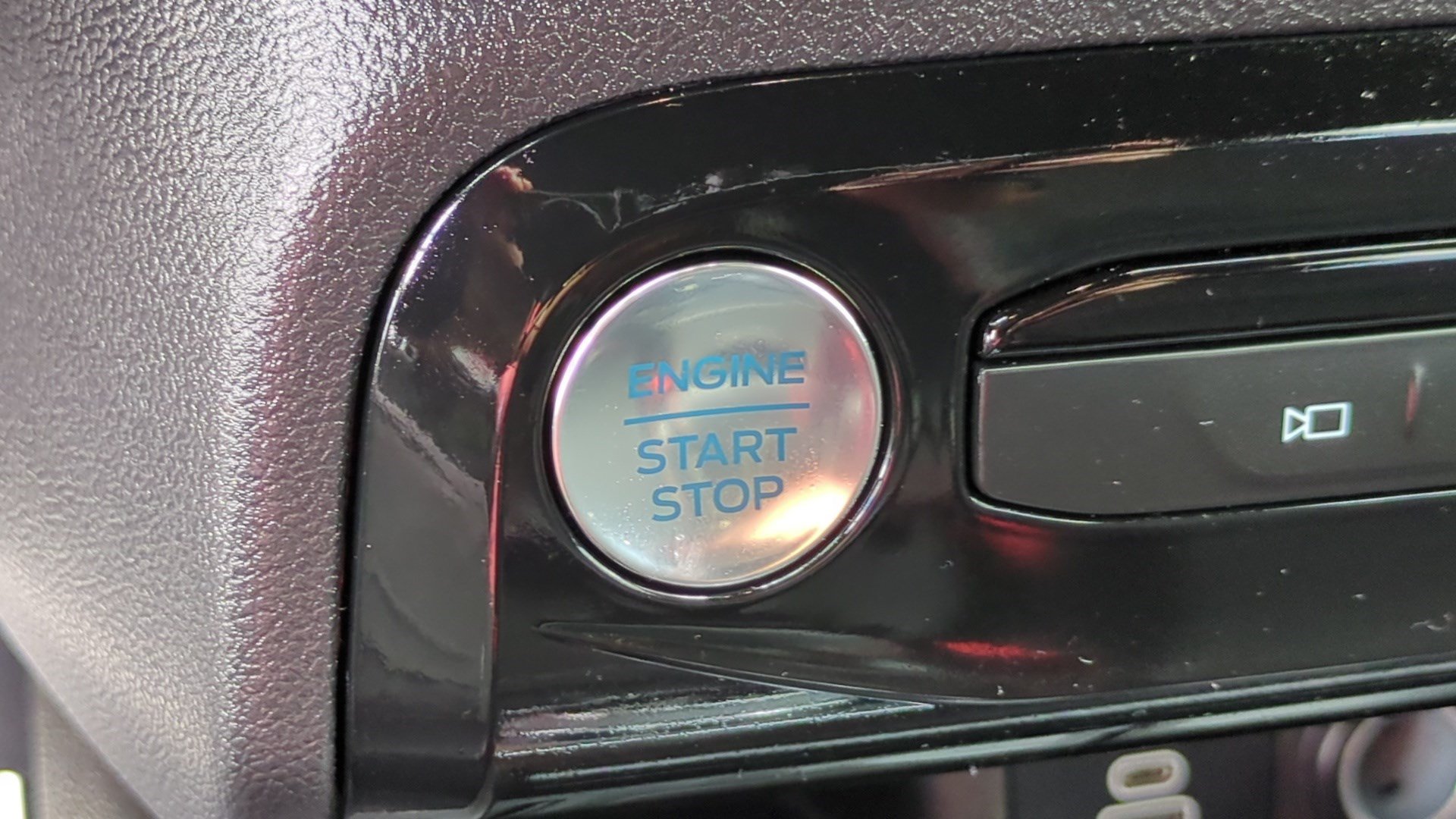 Used 2024 Ford Escape ST-Line Select w/ Tech Pack #2 AWD/4WD image 22