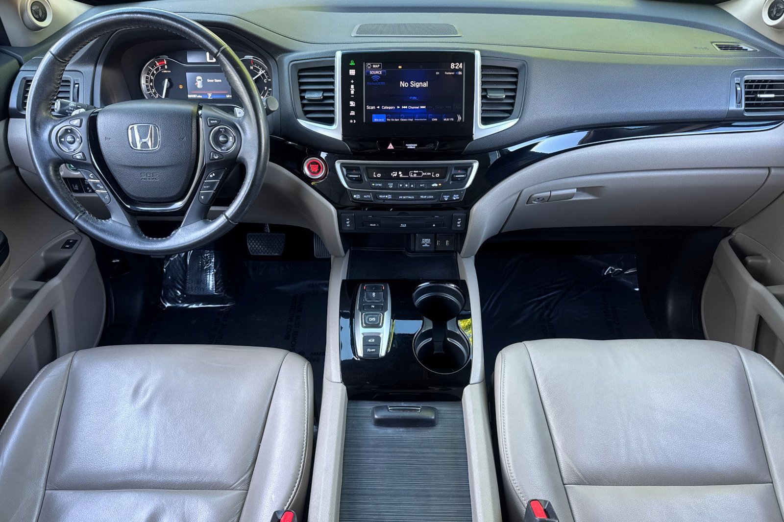 Used 2016 Honda Pilot Touring image 16