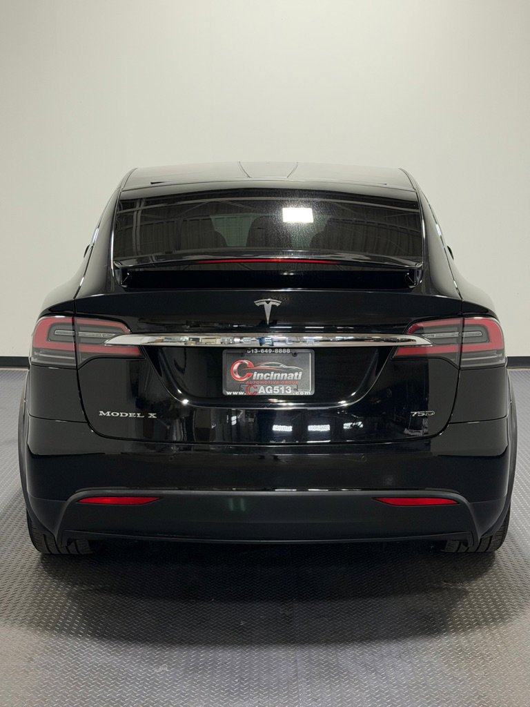 Used 2016 Tesla Model X 75D image 6