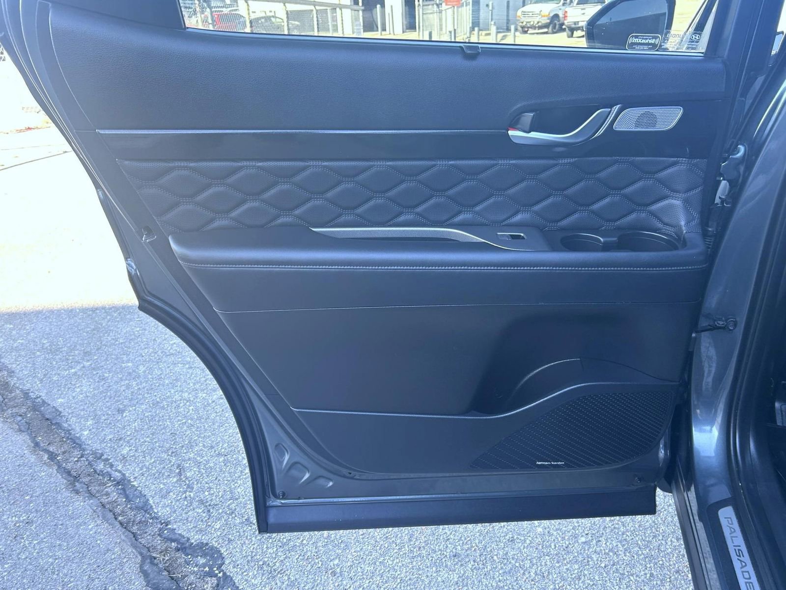 Used 2022 Hyundai Palisade Calligraphy w/ Cargo Package image 17