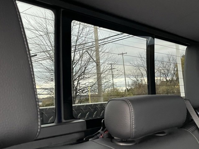 Used 2023 GMC Sierra 3500 Denali image 40