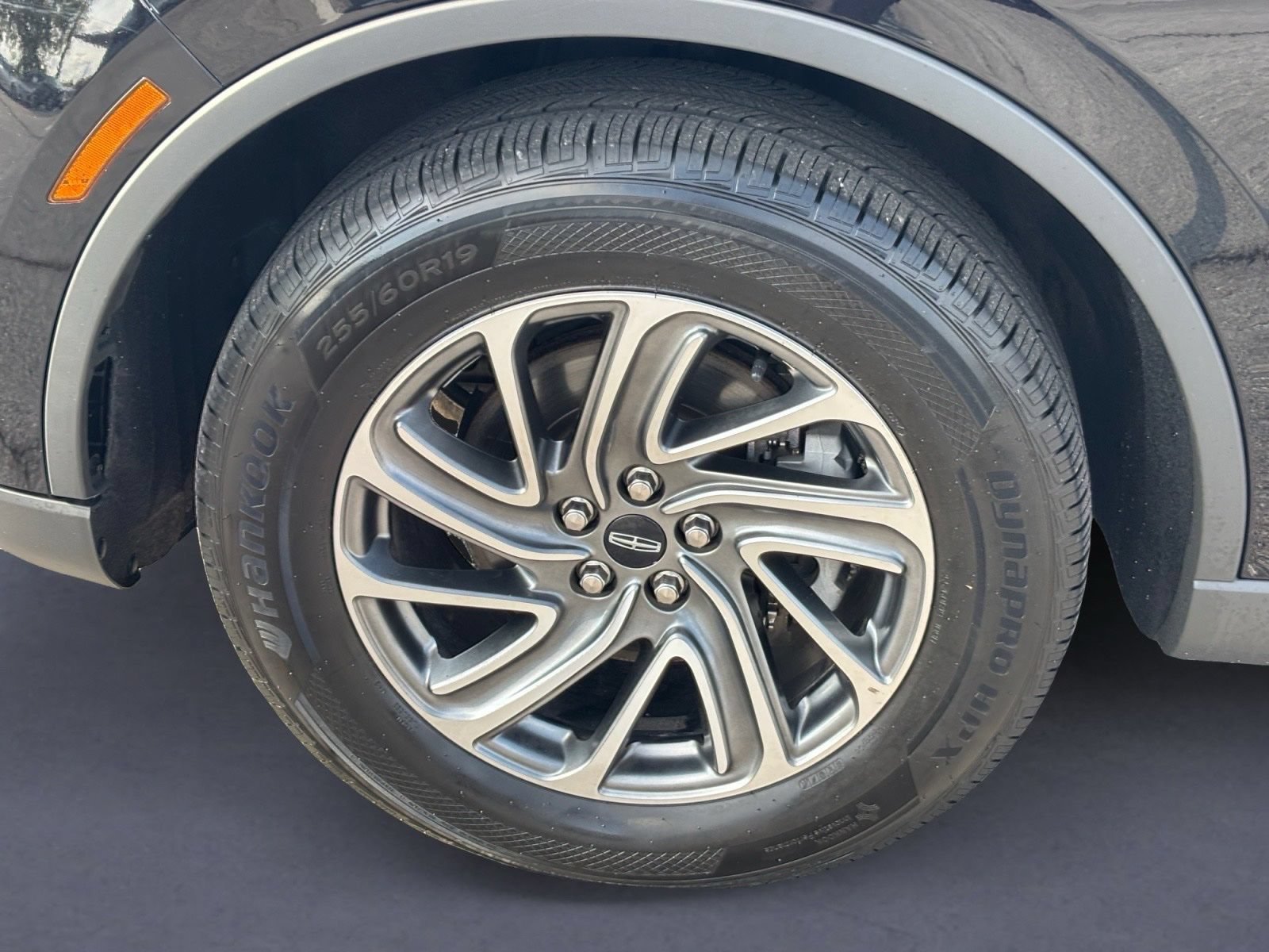 Used 2023 Lincoln Aviator AWD w/ Elements Package image 9