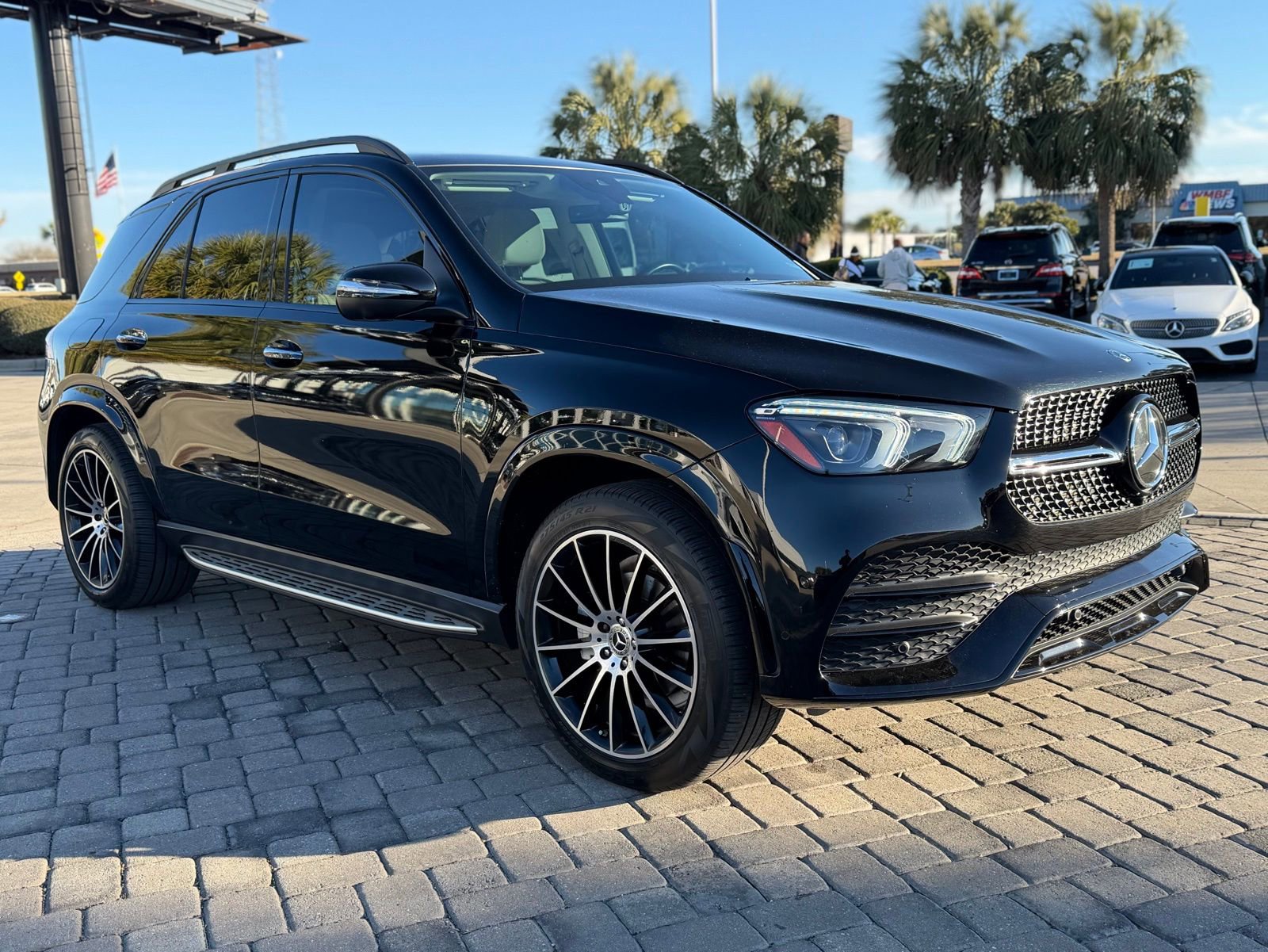 Used 2023 Mercedes-Benz GLE 350 4MATIC image 7