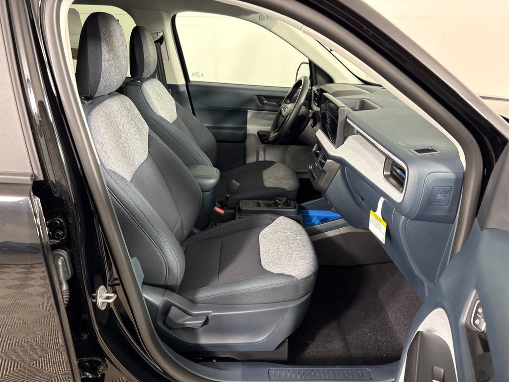 New 2026 Ford Maverick XLT image 5