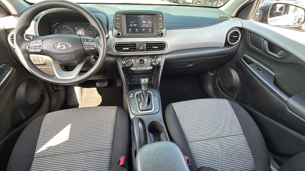 Used 2018 Hyundai Kona SE FWD image 27