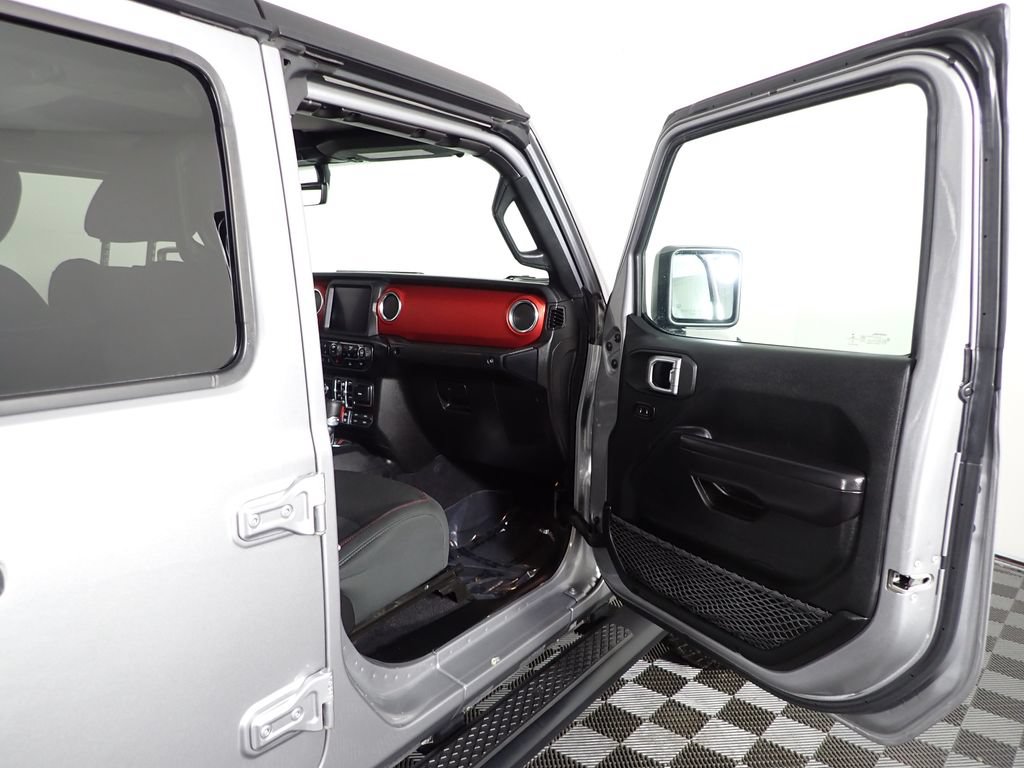 Used 2020 Jeep Gladiator Rubicon AWD/4WD image 37