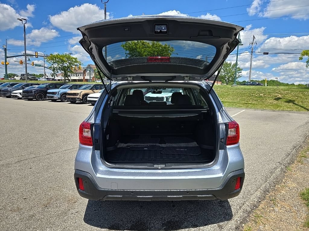 Used 2019 Subaru Outback 2.5i Limited AWD/4WD image 7