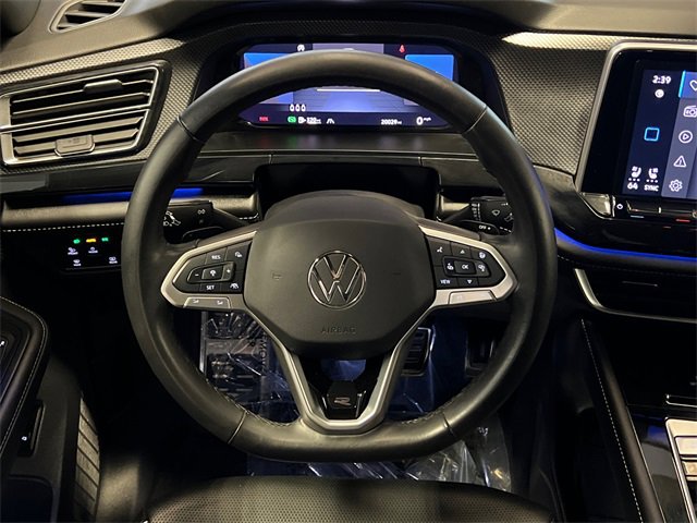 Certified 2025 Volkswagen Atlas Cross Sport SEL Premium R-Line image 20