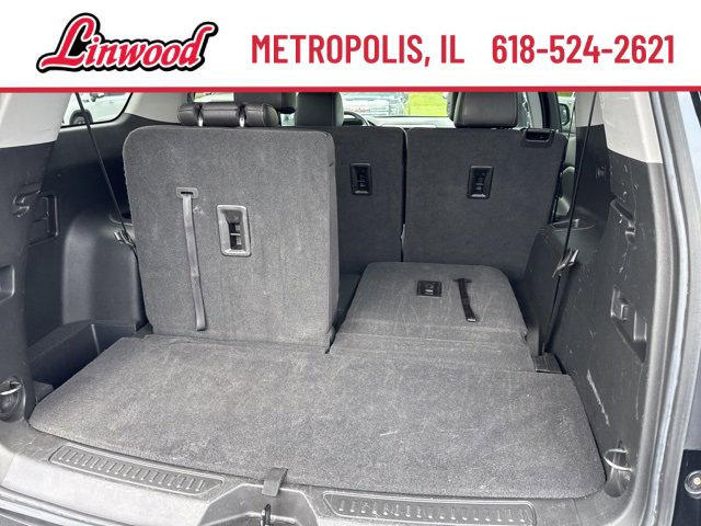 Used 2023 GMC Acadia SLT image 17