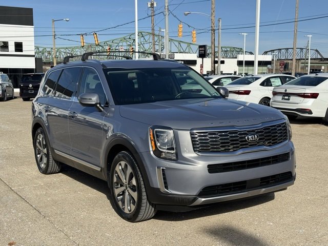 Used 2020 Kia Telluride EX w/ EX Premium Package image 7