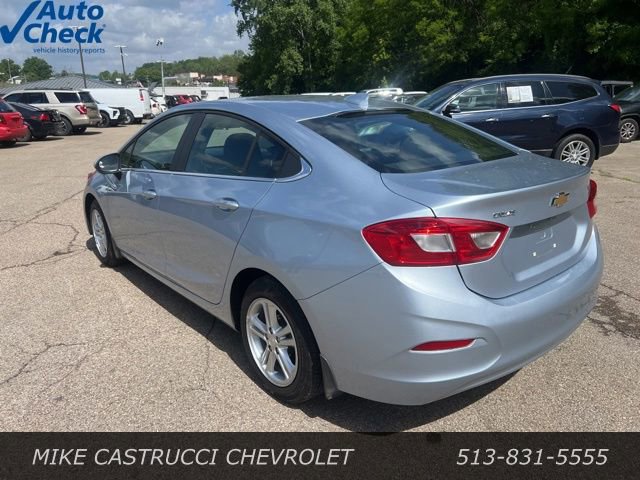 Used 2017 Chevrolet Cruze LT w/ Convenience Package FWD image 4