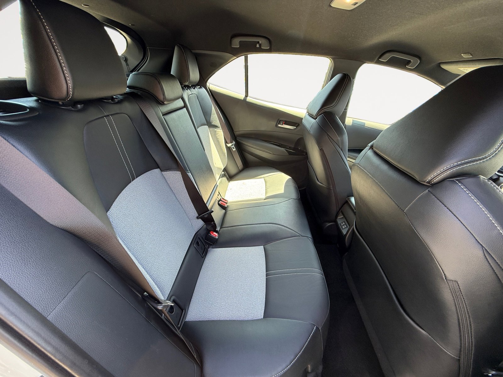 Used 2024 Toyota Corolla XSE image 18