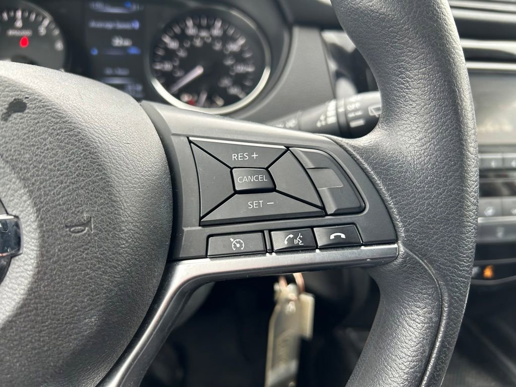 Used 2017 Nissan Rogue S image 15