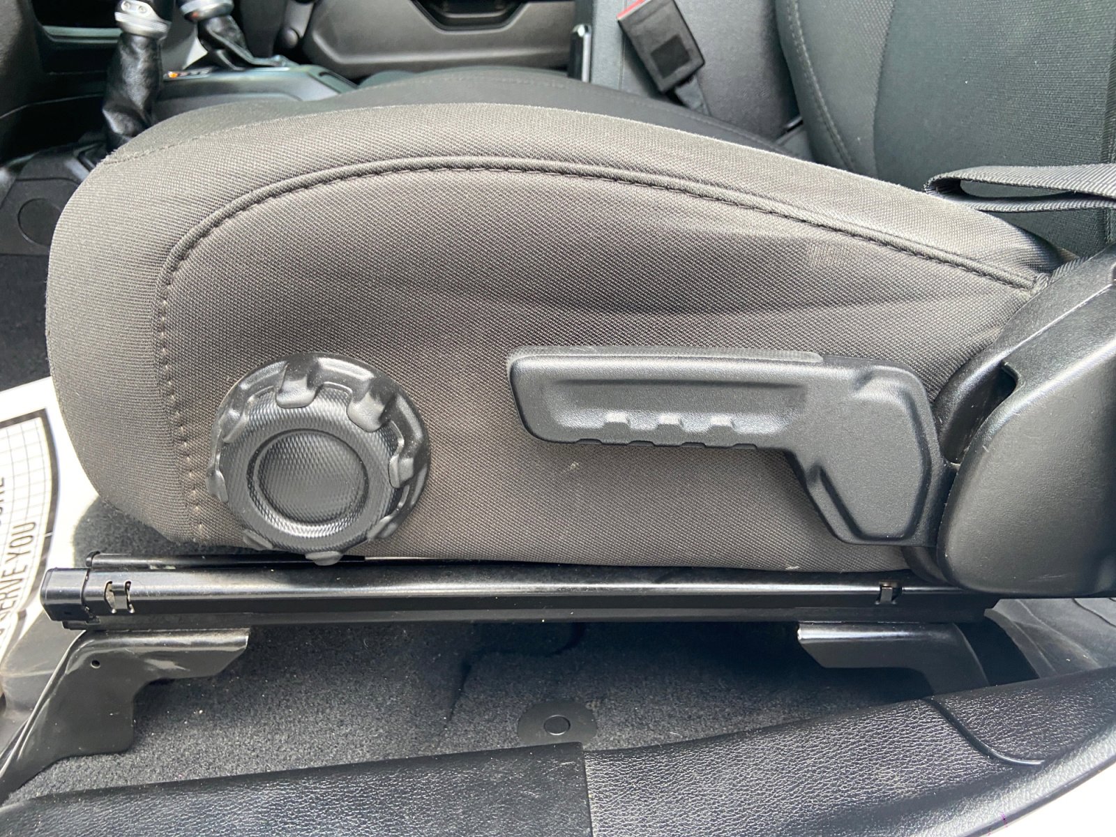 Used 2023 Jeep Gladiator Sport image 14