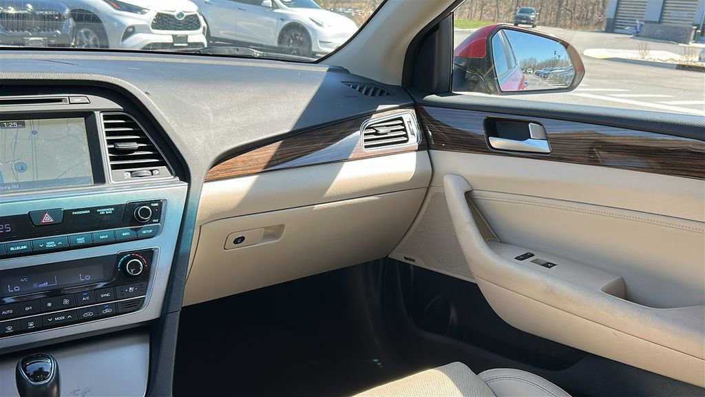 Used 2017 Hyundai Sonata Limited w/ Ultimate Package 04 image 28