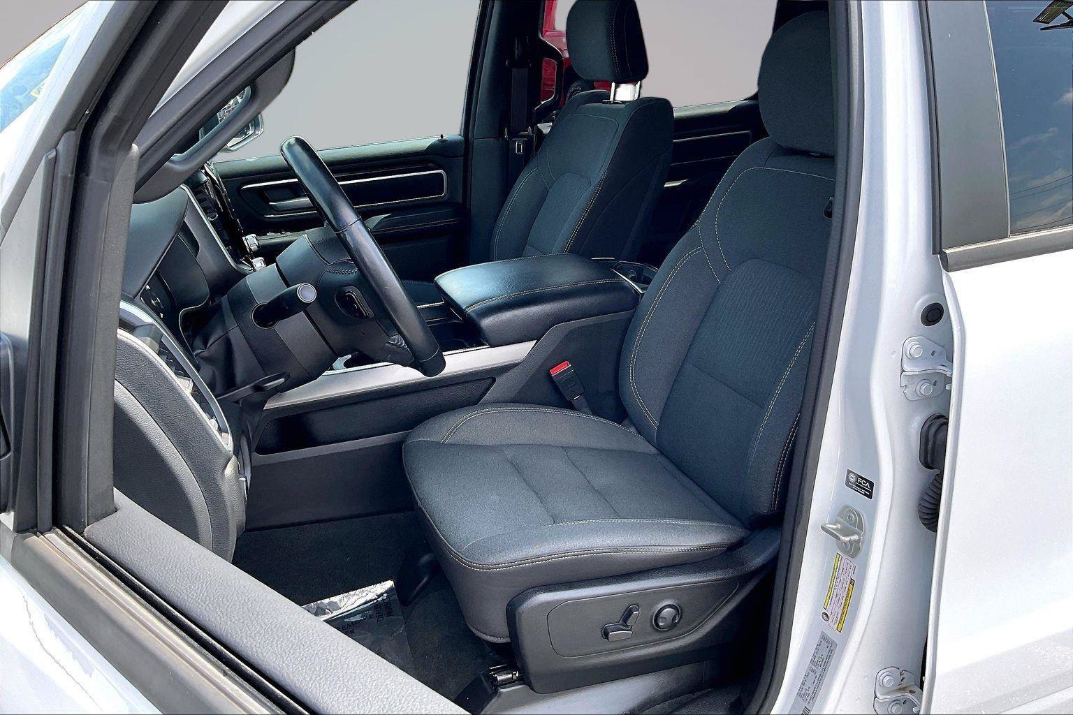 Used 2023 RAM 1500 Big Horn AWD/4WD image 25