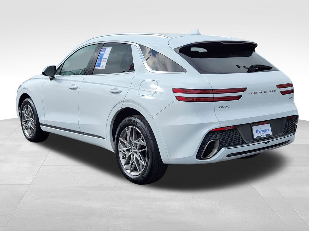 Used 2025 Genesis GV70 2.5T image 3