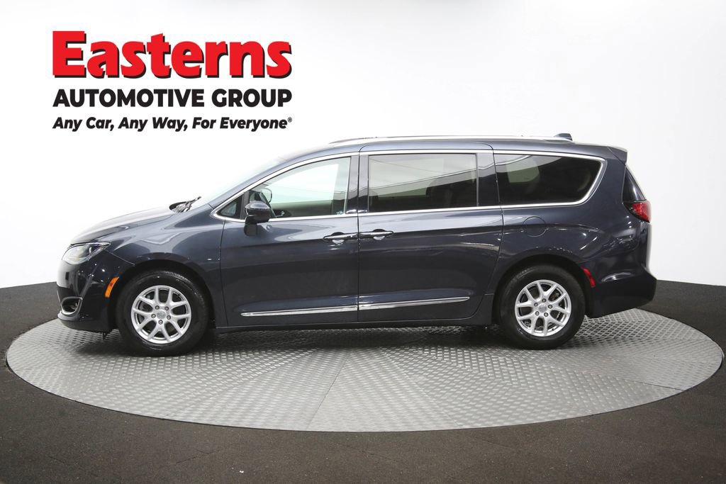 Used 2020 Chrysler Pacifica Touring-L FWD image 62