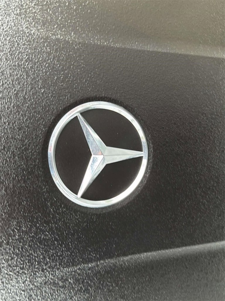 Used 2023 Mercedes-Benz C 300 Sedan image 24