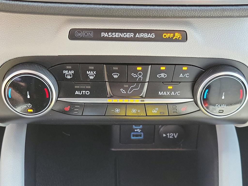Used 2023 Ford Escape Active AWD/4WD image 30