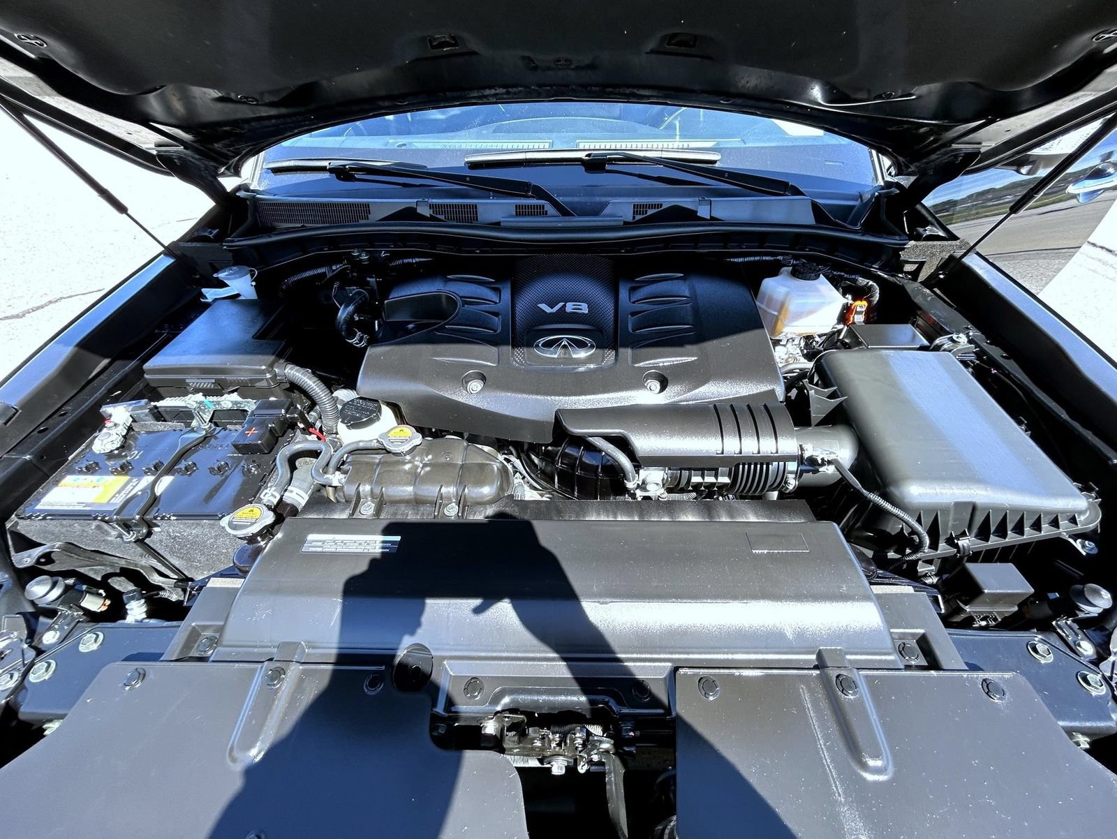 Used 2024 INFINITI QX80 Sensory w/ Cargo Package AWD/4WD image 26