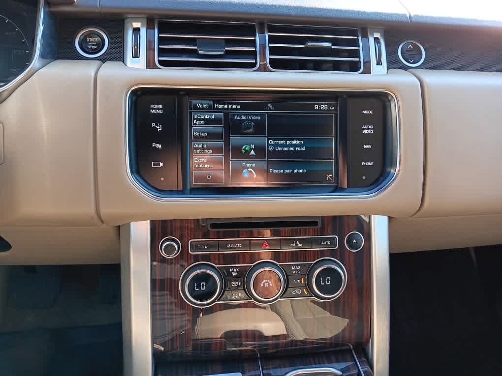 Used 2015 Land Rover Range Rover HSE AWD/4WD image 28