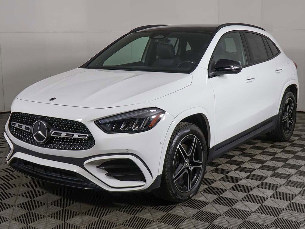 Used 2024 Mercedes-Benz GLA 250 4MATIC image 8
