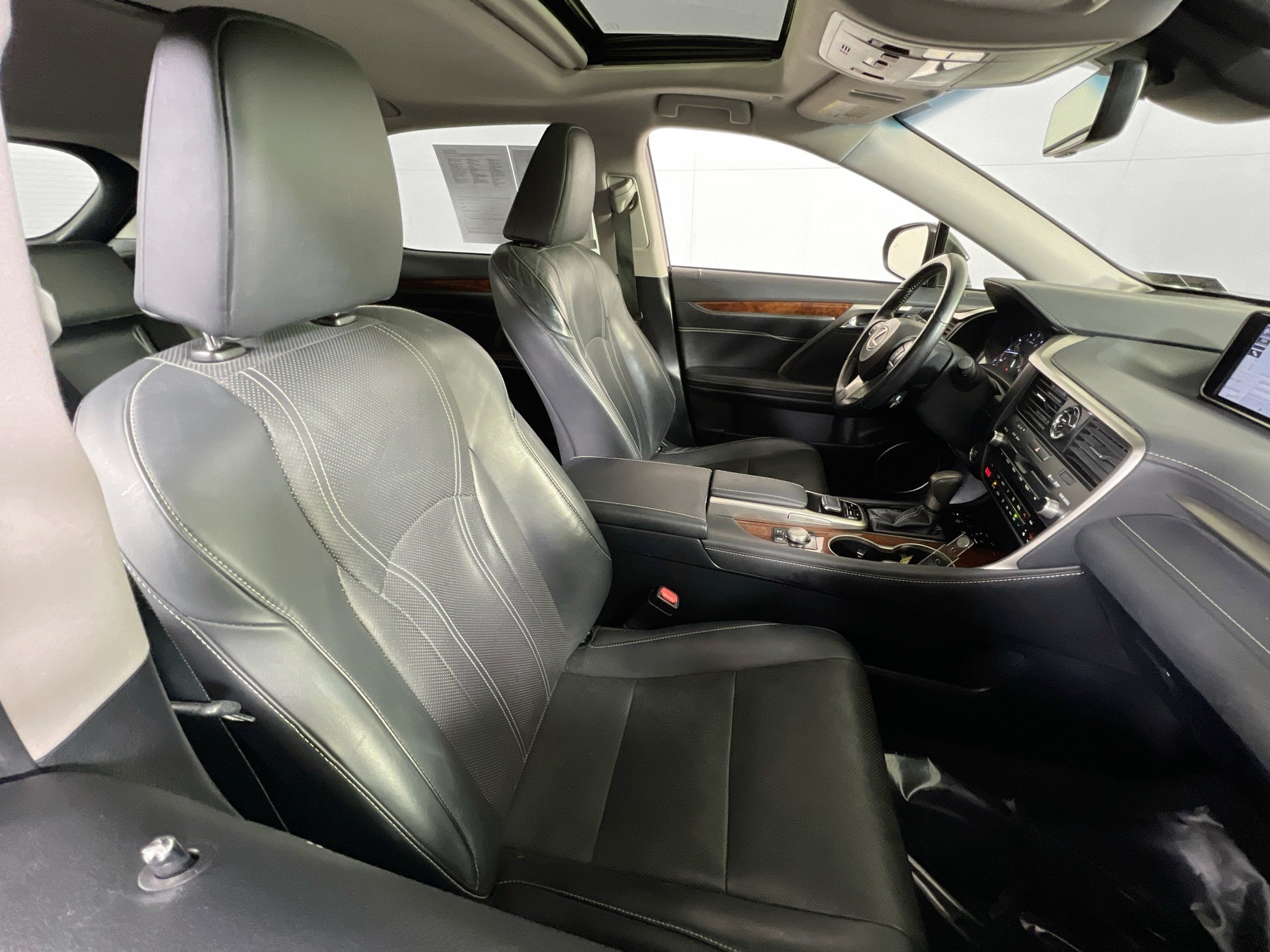 Used 2019 Lexus RX 350 AWD w/ Navigation Package image 27