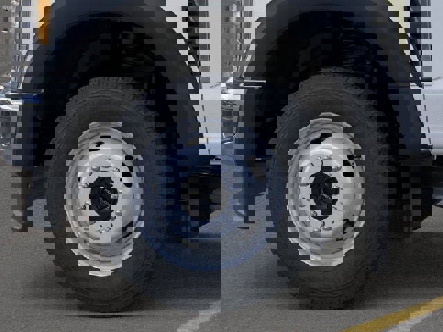 New 2026 Ford F550 4x4 Crew Cab image 44