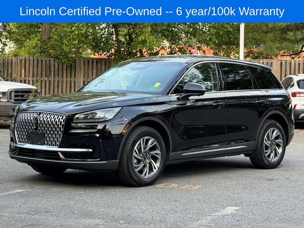 Certified 2024 Lincoln Corsair AWD w/ Equipment Group 101A image 3