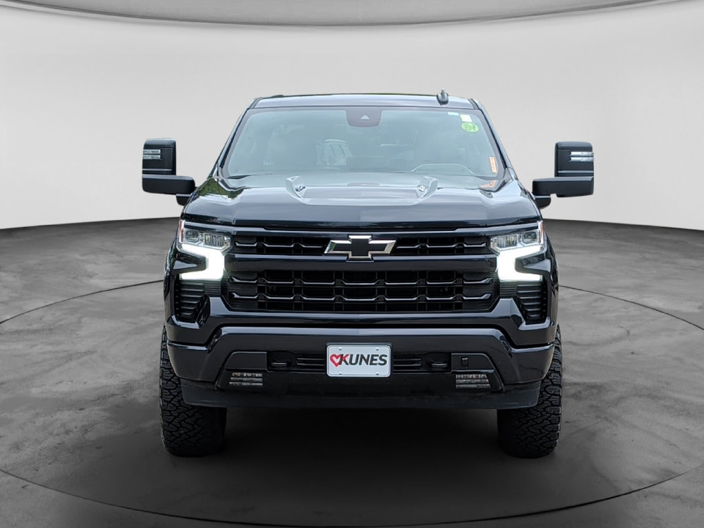 Used 2024 Chevrolet Silverado 1500 RST w/ Protection Package AWD/4WD image 2