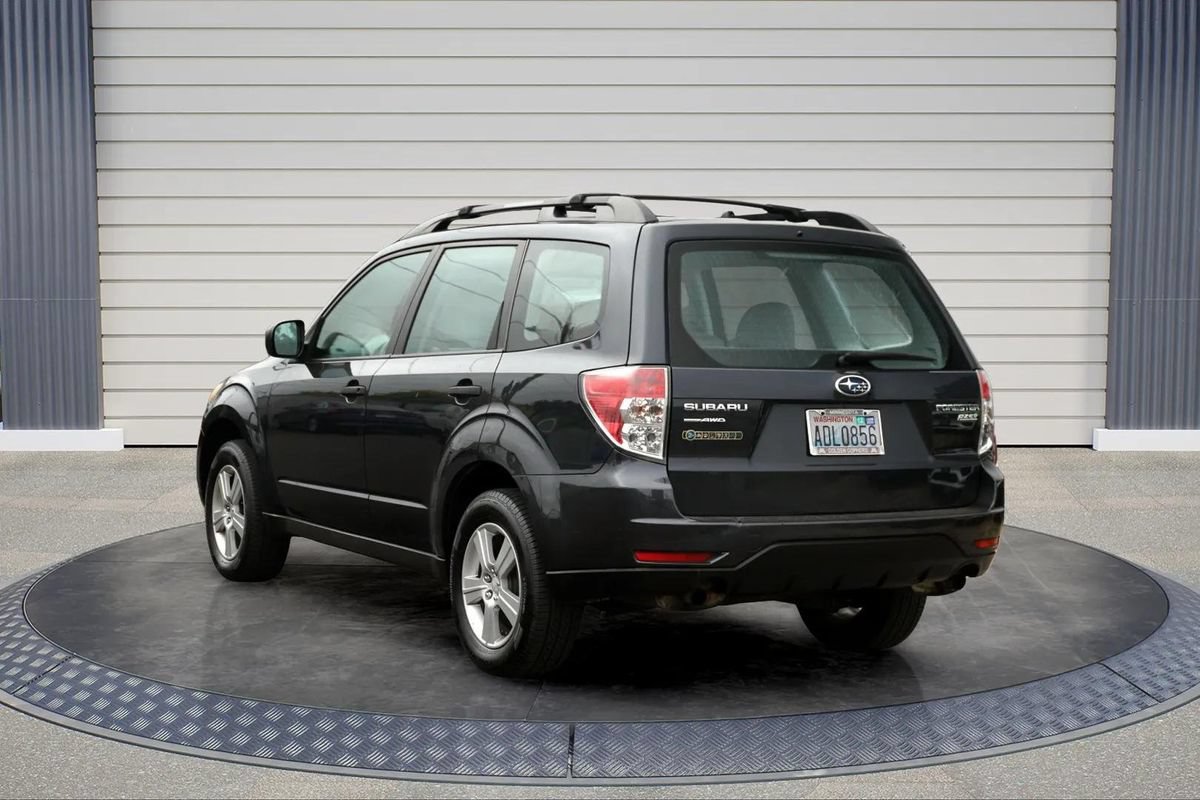 Used 2011 Subaru Forester 2.5X w/ Alloy Wheel Value Pkg AWD/4WD image 5