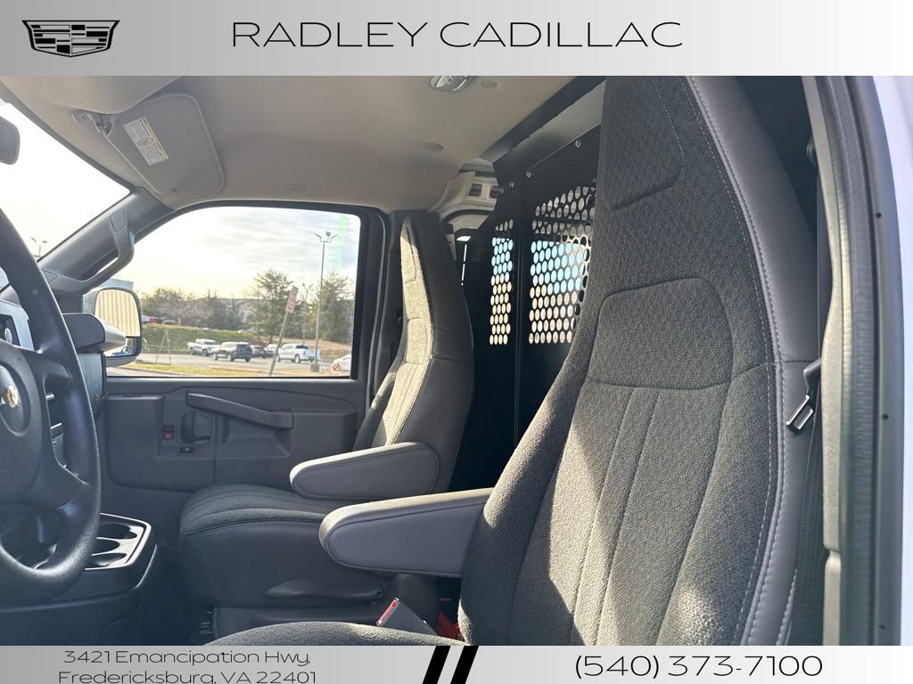 Used 2024 Chevrolet Express 2500 w/ Driver Convenience Package image 11